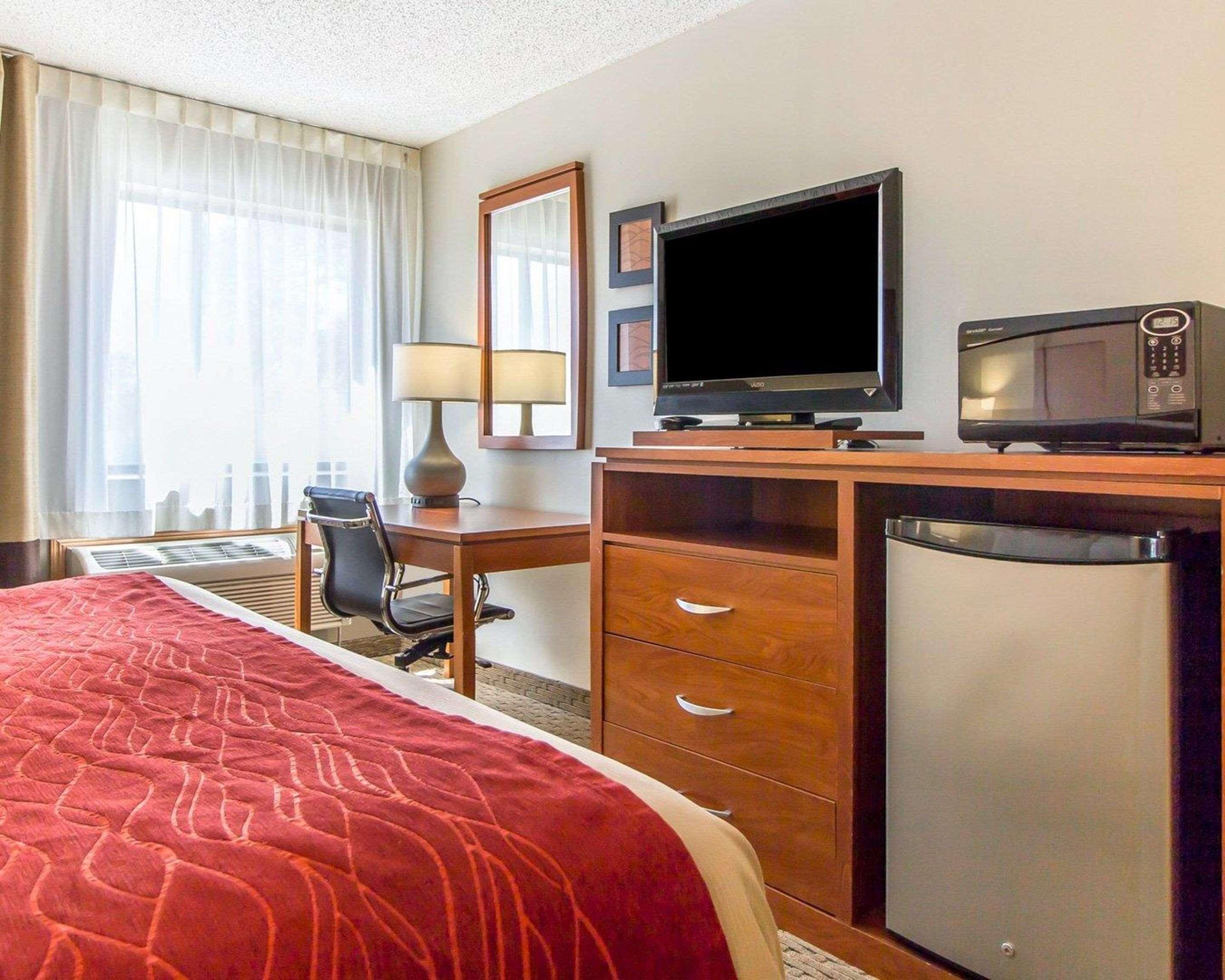 ולנטיין Comfort Inn מראה חיצוני תמונה
