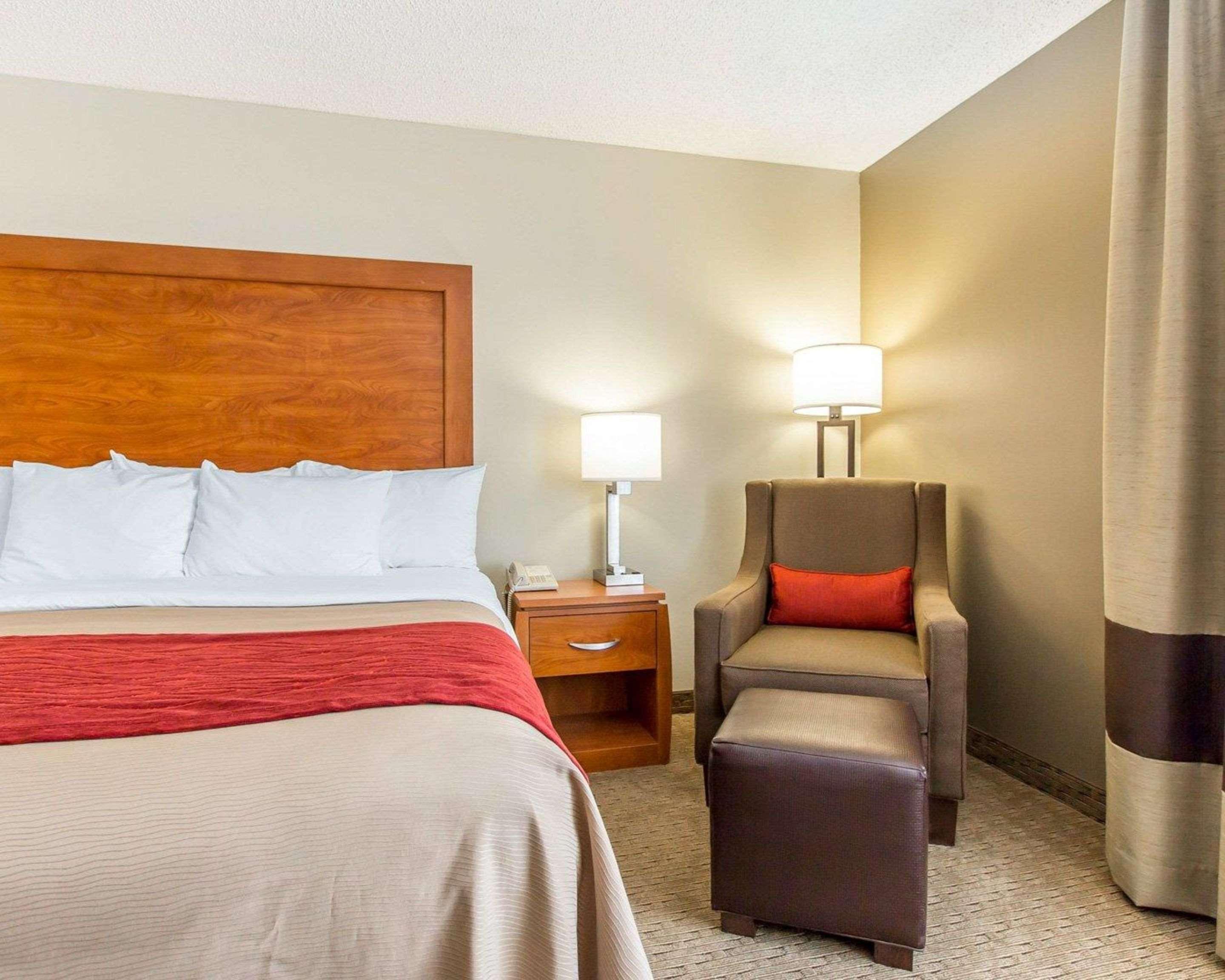 ולנטיין Comfort Inn מראה חיצוני תמונה