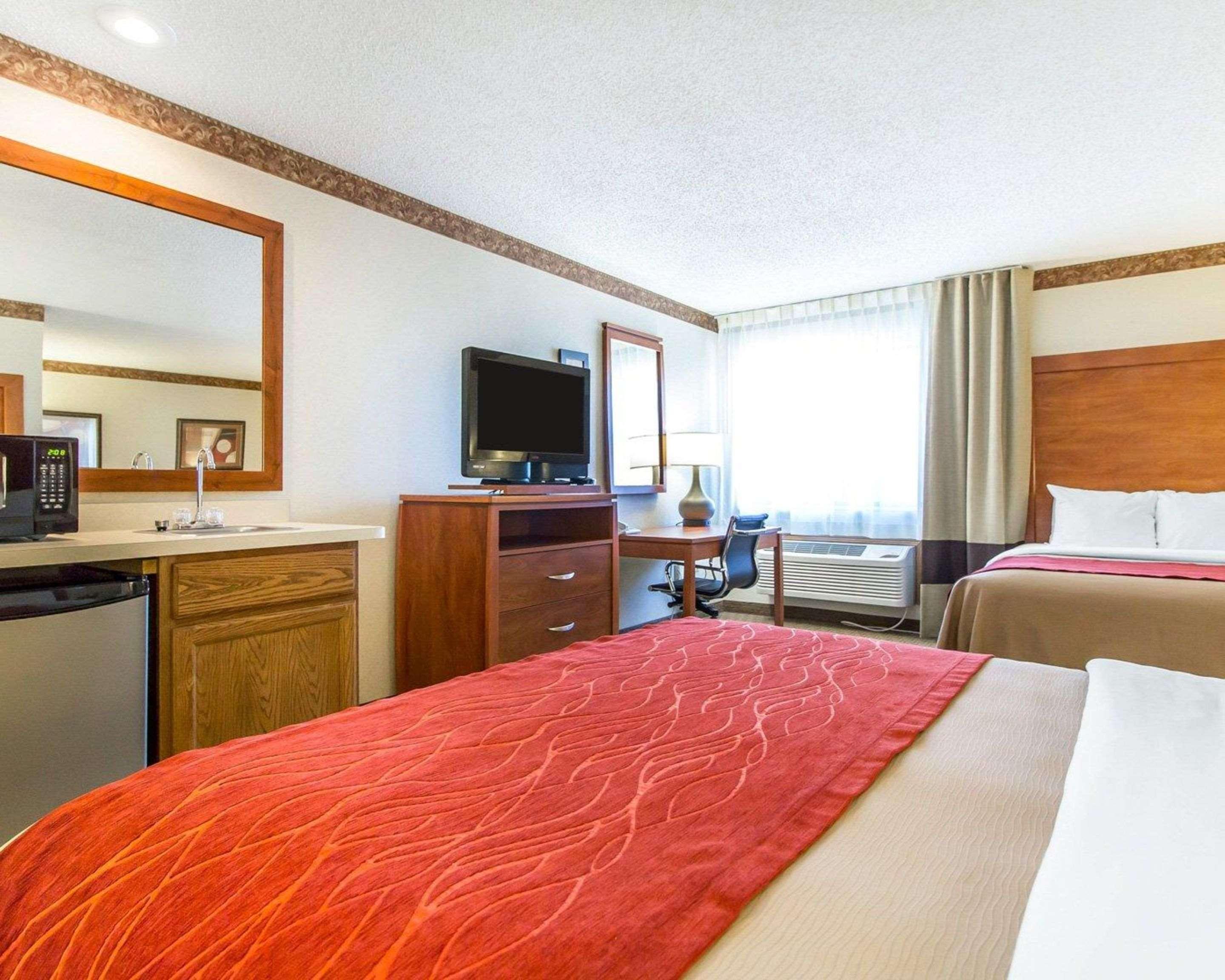 ולנטיין Comfort Inn מראה חיצוני תמונה