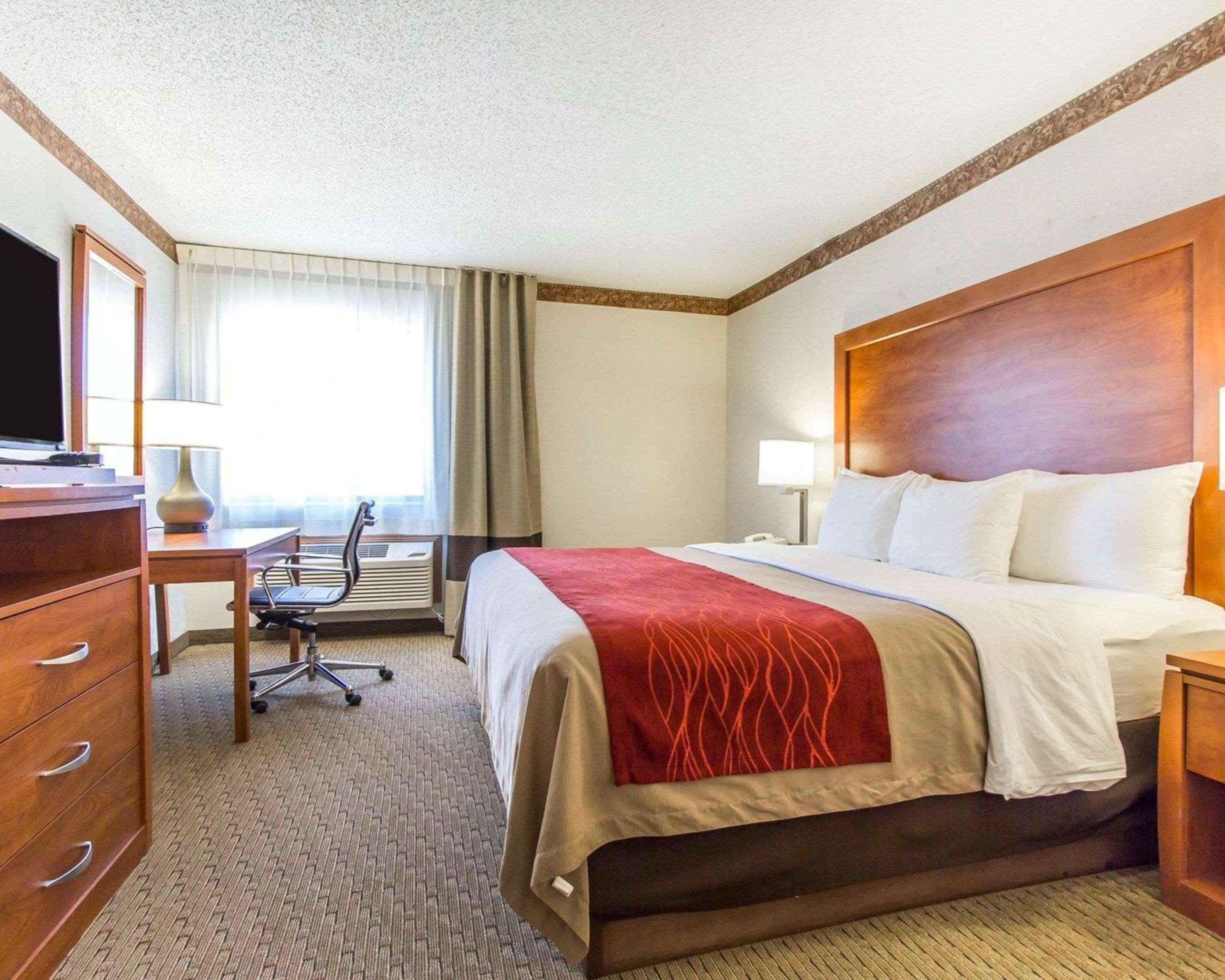 ולנטיין Comfort Inn מראה חיצוני תמונה